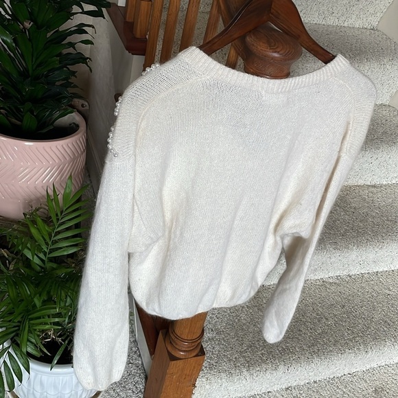 Vintage MY Silk Pearl Knit Dainty Sweater - Picture 6 of 9